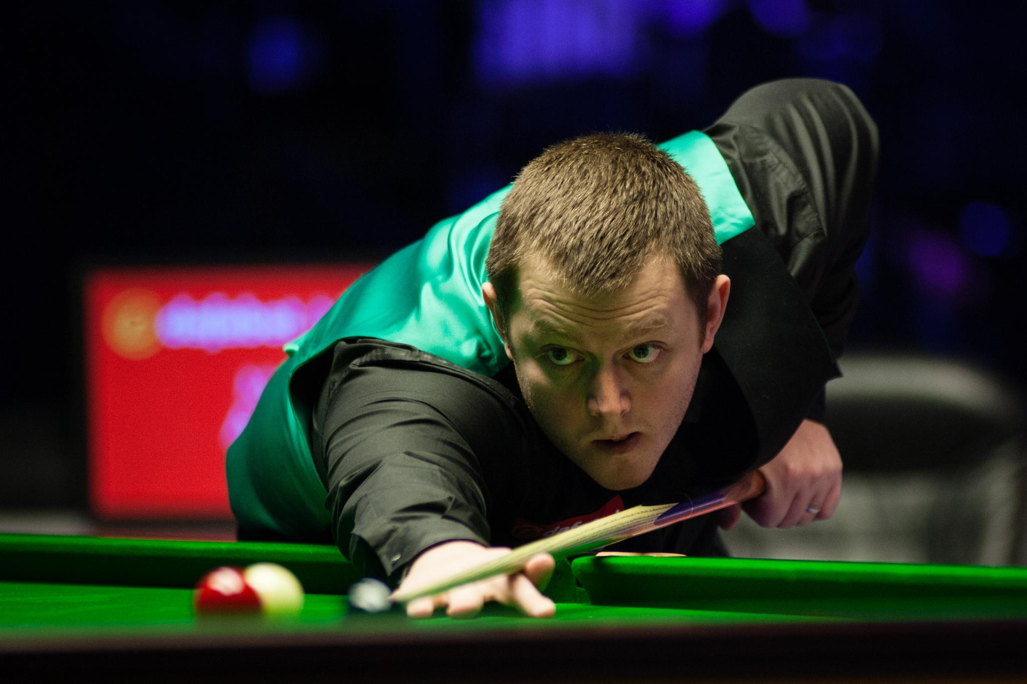 背后为他提 背后为他提