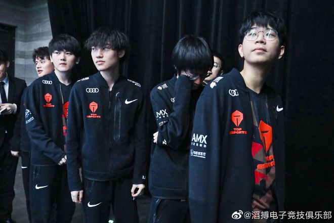 每个小组的 每个小组的